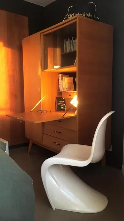 Rennes Appartement Design 50'S 0*,